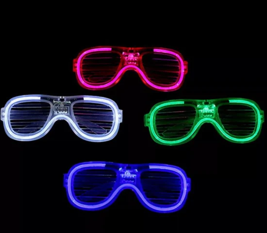 Encienda las gafas de sol LED del concierto del partido del precio bajo de los vidrios LED para los niños